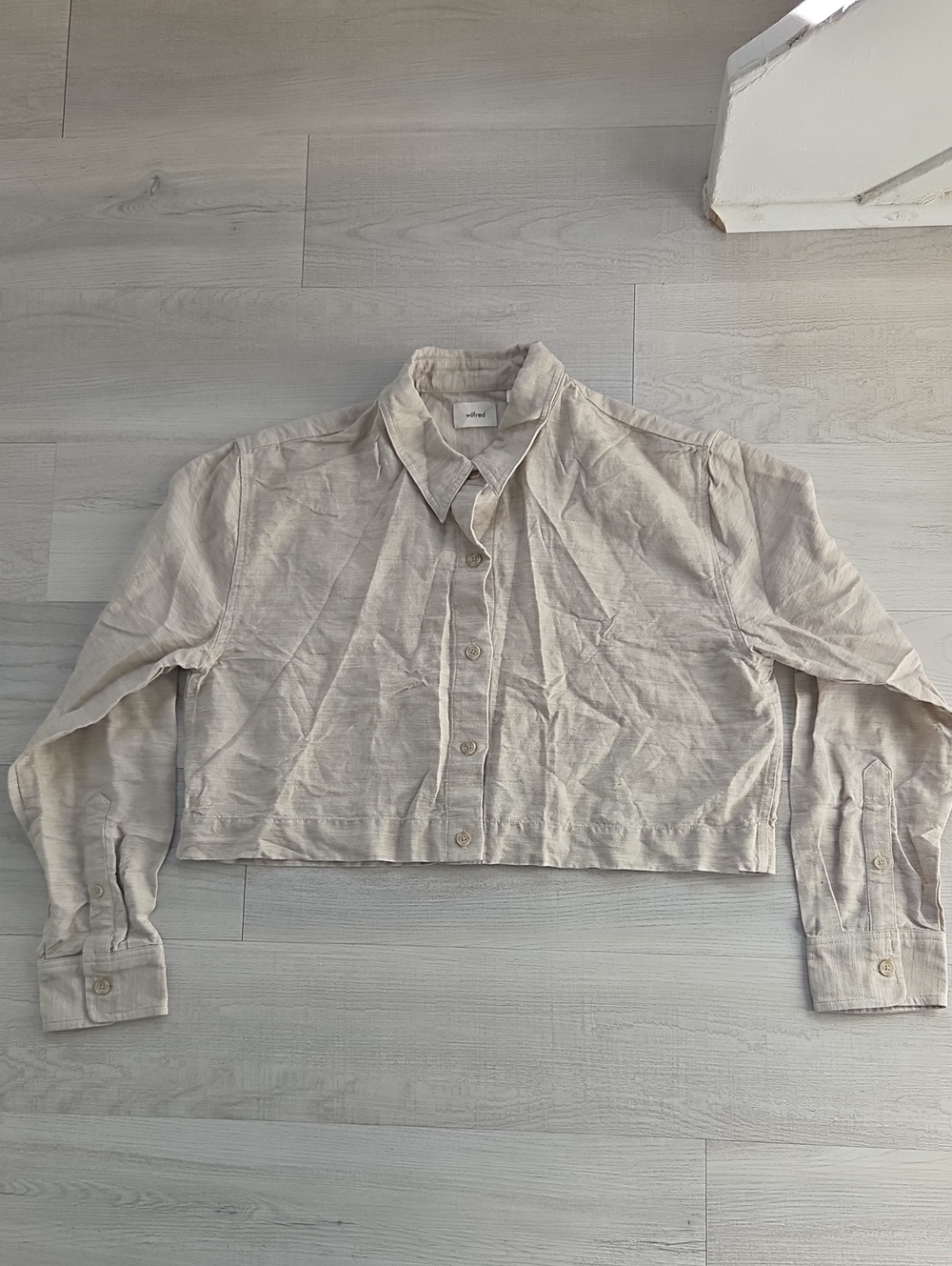 Aritizia Wilfred Cropped Long Sleeve Button-Up - Size M